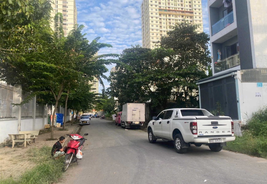 0914020039 EM DUNG Góc 2 Mt  Khu Tái định cư Phú Mỹ , Q7, TP. HCM
