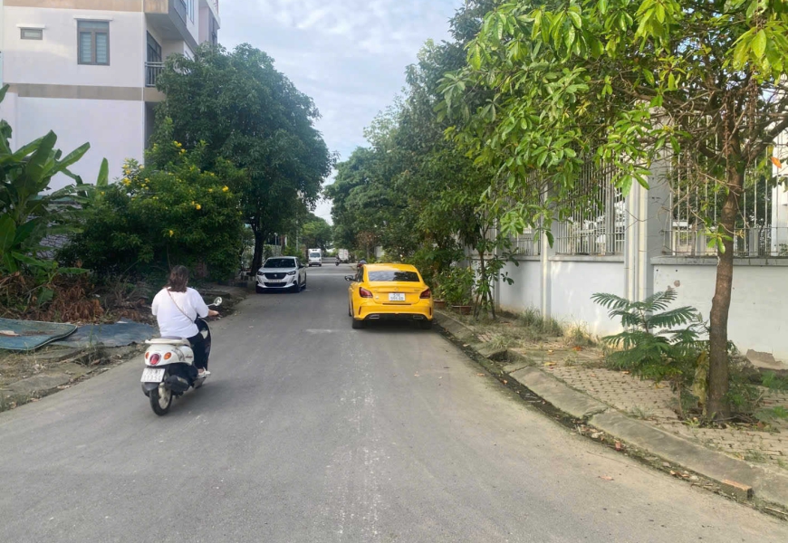0914020039 EM DUNG Góc 2 Mt  Khu Tái định cư Phú Mỹ , Q7, TP. HCM