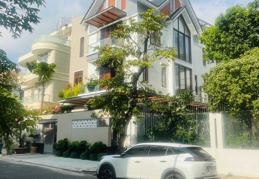 SIÊU PHẨM BIỆT THỰ KDC SADECO VEN SÔNG – QUẬN 7