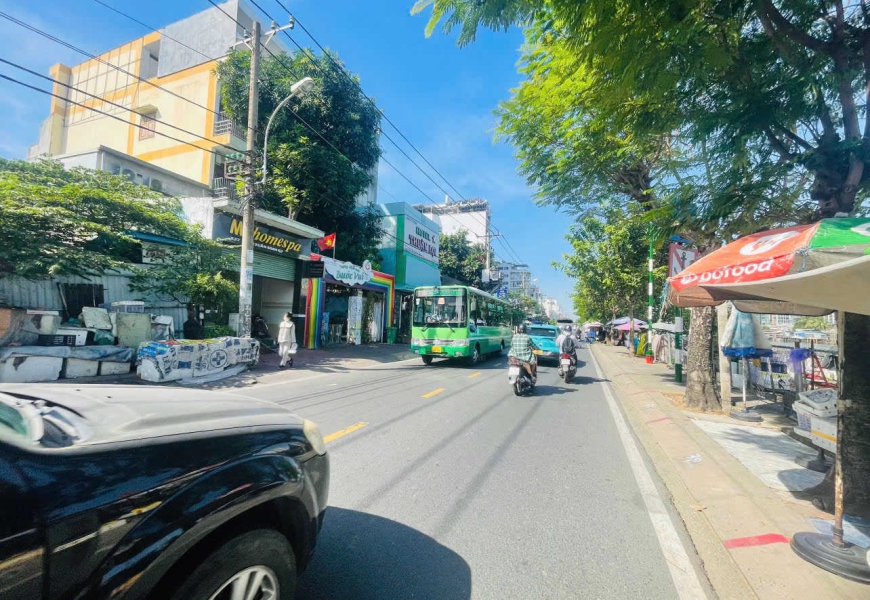 Bán đất  MT view sông Trần Xuân soạn