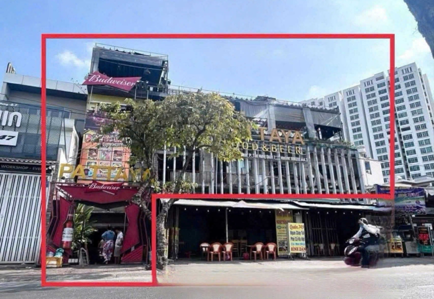 0914020039 em dung Hot Hot Tìm Chủ Mới cho mặt bằng rộng >800m2 Mặt tiền 749  đường trần xuân soạn, quận 7 :  rộng rãi , đông người qua lại , View sông- thành phố  thoáng mát,  KHÔNG BỊ NGẬP NƯỚC