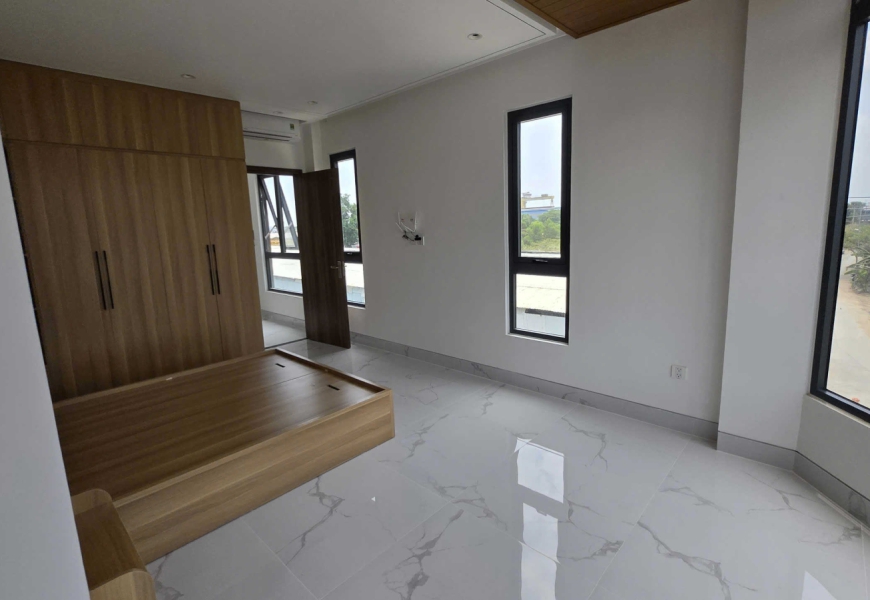 BÁN NHÀ PHỐ THƯƠNG MẠI KHU MỚI PHÚ THUẬN - Quận 7