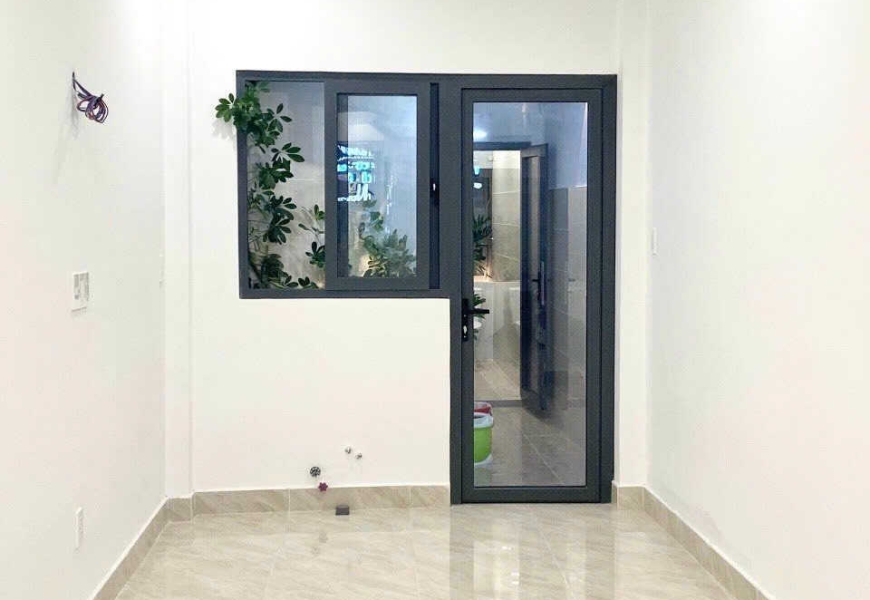 Cho thuê nguyên căn mặt tiền 2 lầu nguyễn thị thập rẻ nhất 37tr/ tháng