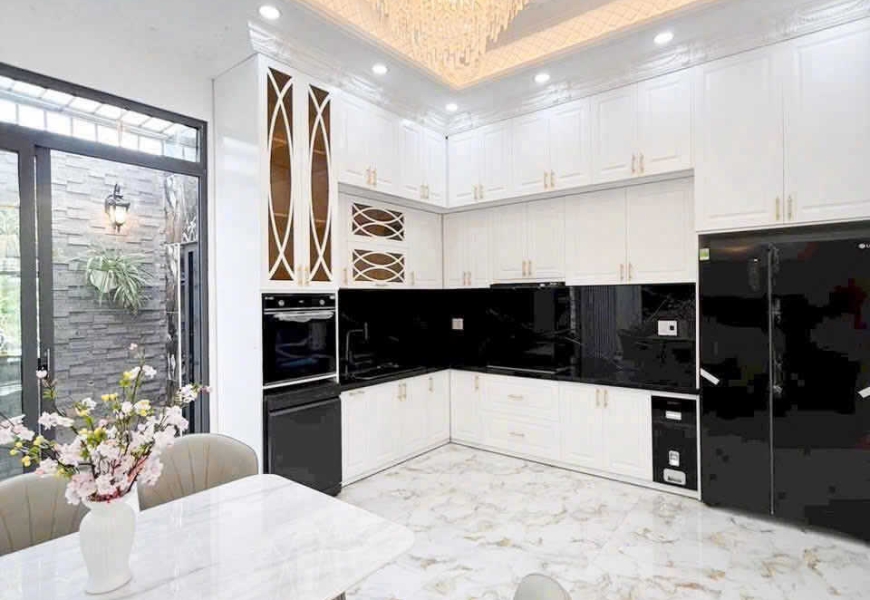 BÁN NHÀ MỚI FULL NỘI THẤT CAO CẤP- KDC ĐÀO TÔNG NGUYÊN-NHÀ BÈ