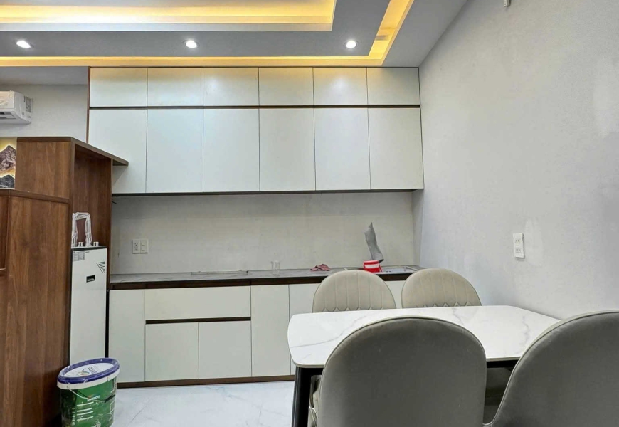 NHÀ Q7 HẺM  88/89 NGUYỄN VĂN QUỲ THÔNG HẺM 749 HUỲNH TẤN PHÁT Q7