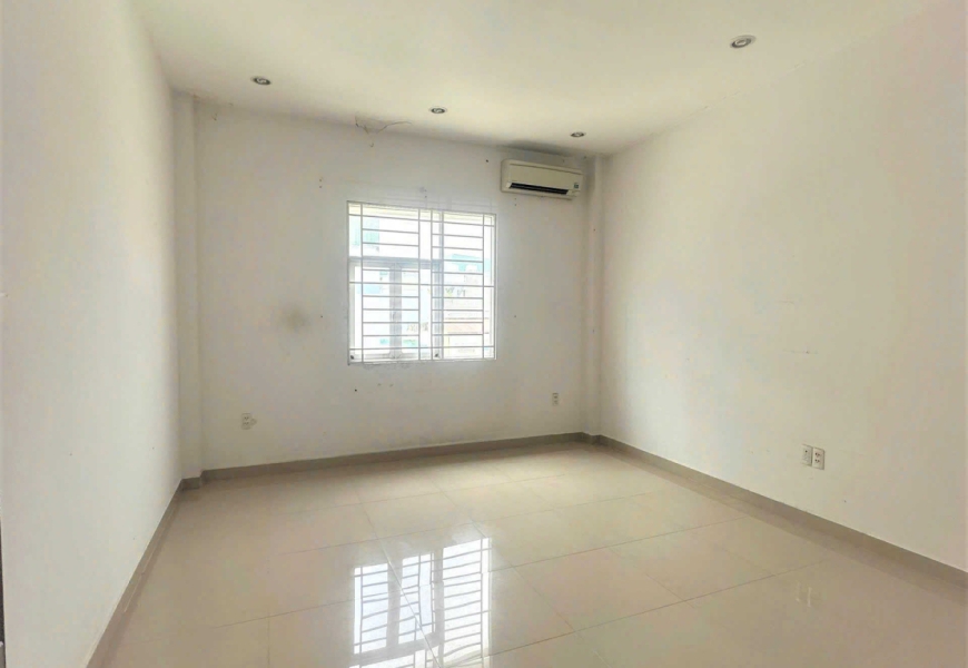 SANG NHƯỢNG HỢP ĐỒNG MTKD NGUYỄN THỊ THẬP Q7