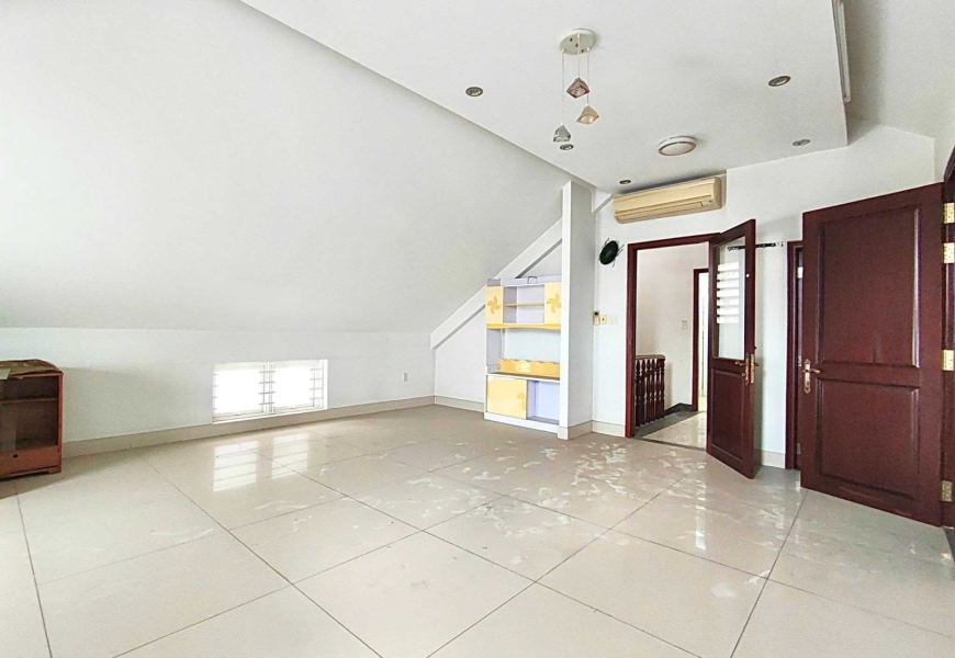 CHÍNH CHỦ CẦN BÁN Biệt thự KHU HIM LAM ,BÌNH HƯNG ,BÌNH CHÁNH .KHU BIỆT THỰ ĐỒNG BỘ ,CÓ BẢO VỆ AN NINH