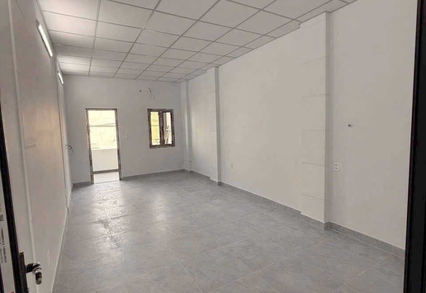 CHO THUÊ NHÀ MẶT TIỀN ĐƯỜNG LÂM VĂN BỀN, P. TÂN HƯNG, Q.7