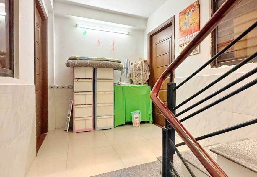 Cần bán Nhà xe hơi đậu trước nhà 60 Lâm Văn Bền, Tân Hưng, quận 7