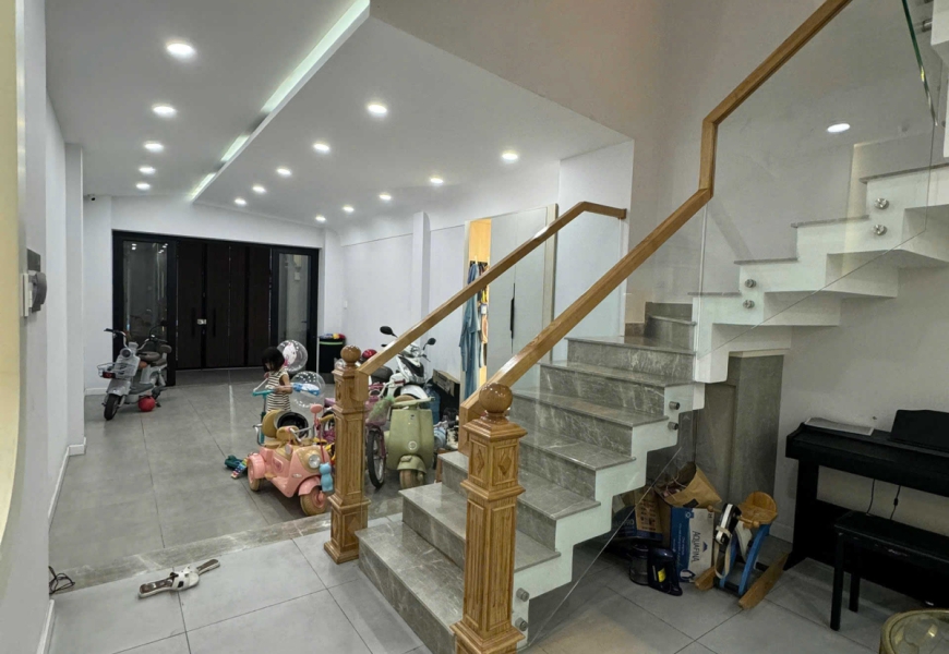 Nhà KDC Tân Thuân Nam đường phú thuận ,Q7