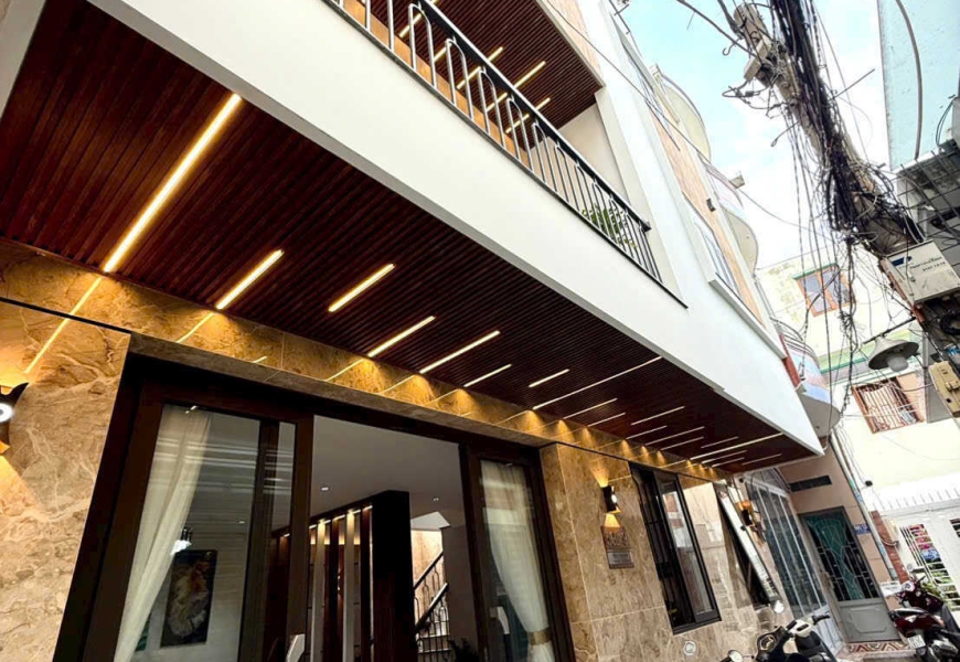 Bán nhà 3 tầng hẻm 591 Trần Xuân soạn,p Tân Hưng