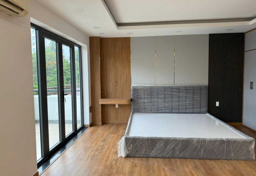 Bán biệt thự 2 mặt tiền trước và sau,đường số khu nam long trần trọng cung,Q7