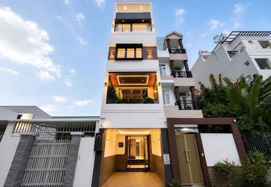 21/21 Phú Thuận, quận 7 (Ko Ngập - đường 6m oto quay đầu) Vị trí sát bên trung tâm hành Chánh quận và Phú Mỹ Hưng  Giá 15,8tỷ TL