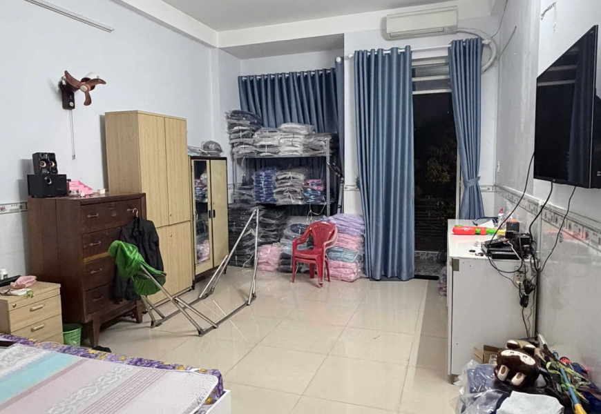 CHO THUÊ nguyên căn mặt tiền đường số Tân Quy- Q7