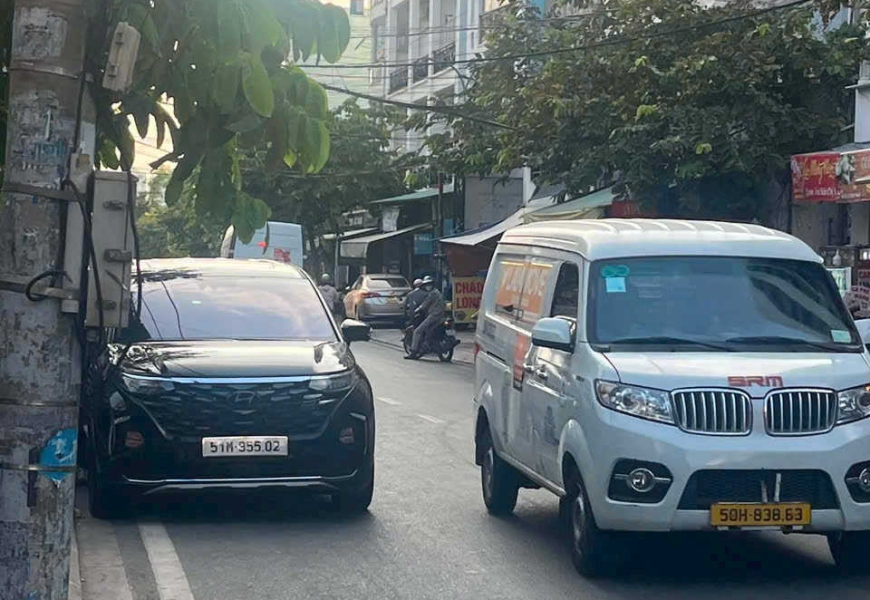 cho thuê mặt bằng kinh doanh kế chợ lý phục man
