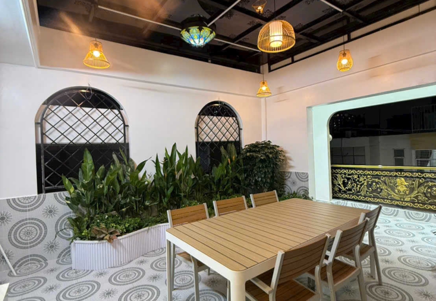 BÁN NHÀ 2 mặt tiền trước sau. Mặt trước đường rộng 14m, mặt sau đường rộng 6m có công viên. Mt đường D5 khu dân cư phú mỹ chợ lớn phường tân mỹ q7 cũ