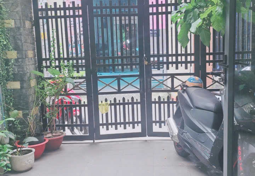 Bán Nhà 1135/17c huỳnh t phát, phú thuận q7 