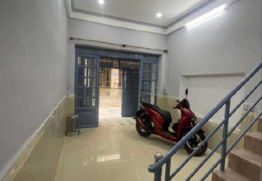 Bán nhà hẻm Trần Xuân soạn, p.tân Hưng ( Q7 cũ )