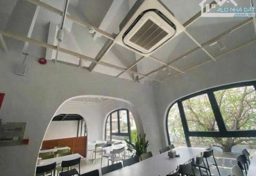Viên kim cương Ngay Cao Thắng Q 3 ....hơn 230 m2 ...chỉ .....78 tỷ  Vị trí ngay Cao Thắng & Võ Văn Tần