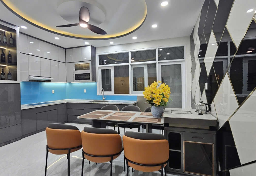 BÁN NHÀ KDC TẠ NGỌC THẢO LIỀN KỀ KDC LA CASA HOÀNG QUỐC VIỆT, PHÚ MỸ HƯNG Q7