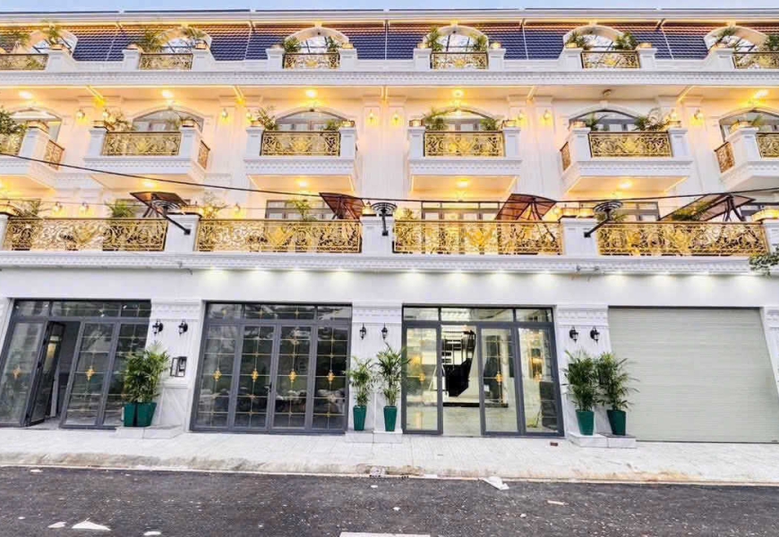 BÁN NHÀ MỚI FULL NỘI THẤT CAO CẤP- KDC ĐÀO TÔNG NGUYÊN-NHÀ BÈ