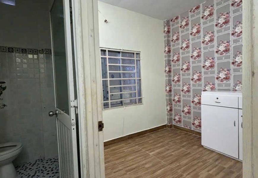 Bán nhà hẻm 373 Trần Xuân soạn 