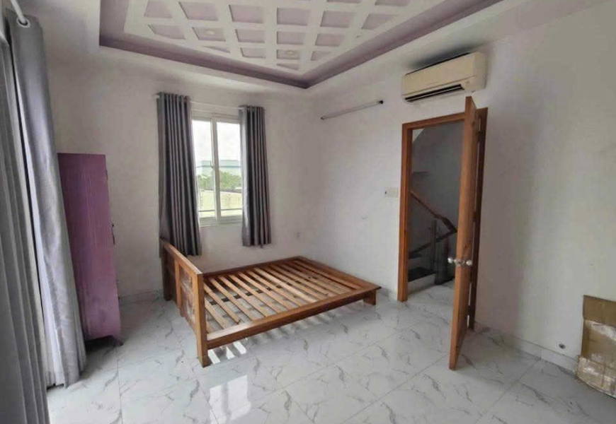 CHO THUÊ NHÀ HẺM XE HƠI 1422 HUỲNH TẤN PHÁT - QUẬN 7