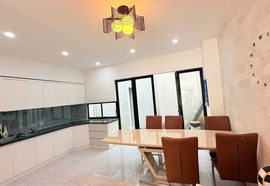 BÁN NHÀ View Sông KDC Phạm Hữu Lầu, gần trường học, chợ, trạm xe bus, công viên bờ sông Đức Khải