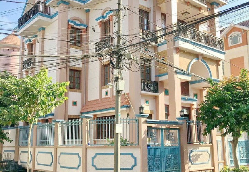 BÁN BIỆT THỬ GÓC 2 MẶT TIỀN KHU BỘ CÔNG AN.NGUYỄN VĂN QUỲ.PHÚ THUẬN.QUẬN 7. DT 18X19M. 3 LẦU. GIÁ 29 TỶ