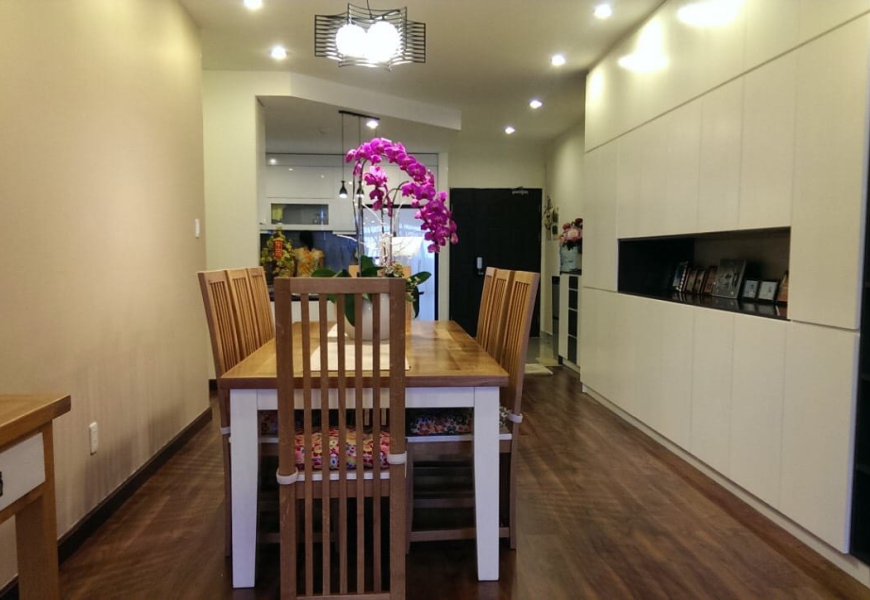 12 TỶ BÁN CĂN HỘ CAO CẤP RIVERSIDE REDENSCE,PHÚ MỸ HƯNG Q7 DT 245M2 TẦNG 3,CÓ 3PN,2WC TRONG ĐÓ CÓ 100M LÀM SÂN VƯỜN,HỒ CÁ THOÁNG MÁT,KHÔNG GIAN LÝ TƯỞNG HIỆN ĐANG CÓ HĐ THUÊ 2370USD/TH FULL NỘI THẤT CAO CẤP GIÁ 12 TỶ THƯƠNG LƯỢNG CC SPK2