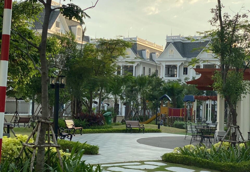 BÁN BIỆT THỰ VITORIA NOVALAND Q2