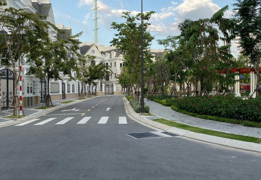 BÁN BIỆT THỰ VITORIA NOVALAND Q2
