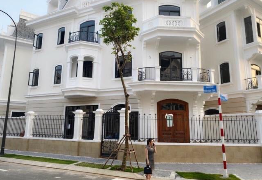 BÁN BIỆT THỰ VITORIA NOVALAND Q2