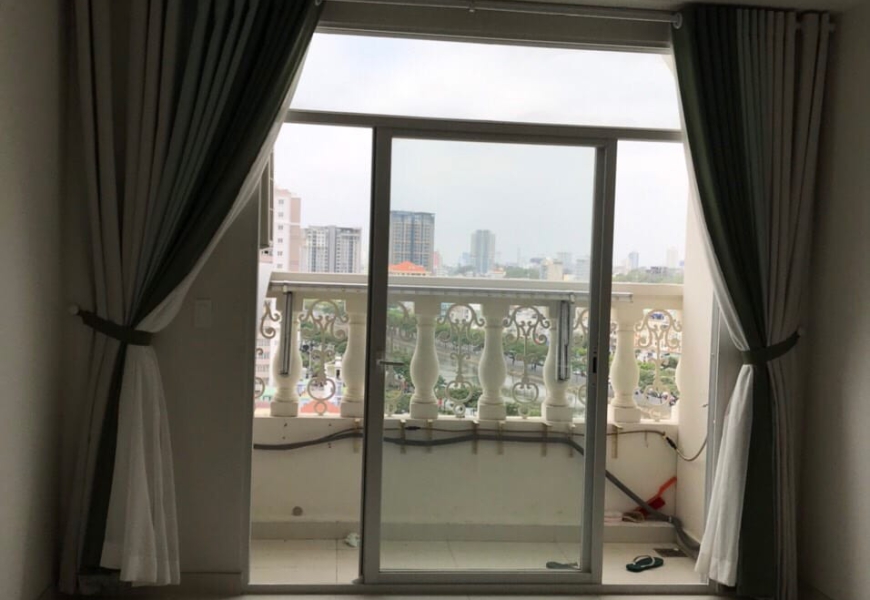 4,1 TỶ BÁN CĂN HỘ GRAND RIVERSIDE Q4,MẶT TIỀN ĐƯỜNG BẾN VÂN ĐỒN VIEW SÔNG TẦNG 11,DT 71M2, 2WC 2 PN ĐANG CÓ HĐ THUÊ 15TR/THÁNG GIÁ 4,1TY TL CC LH 0702275588 SPTV