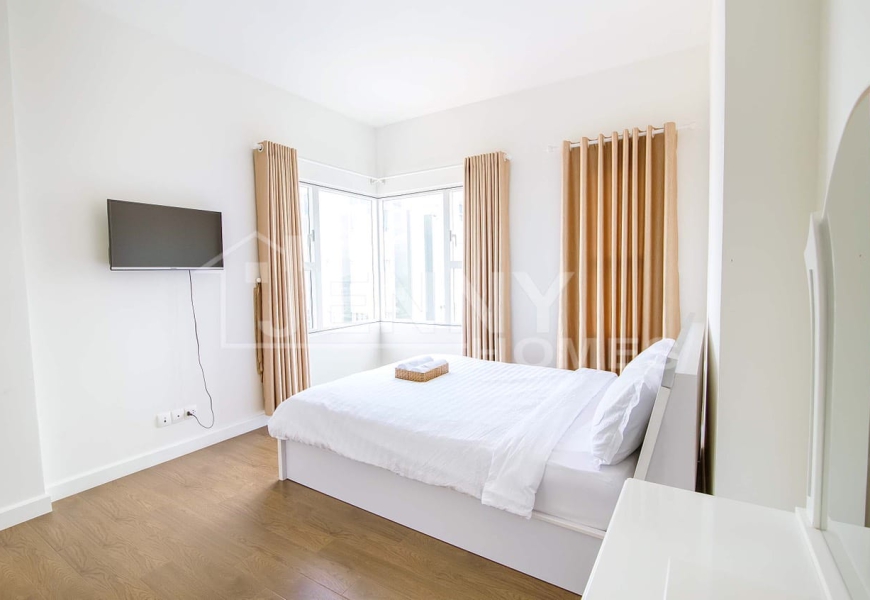 5,5TY BÁN CĂN HỘ SUNRISE CENTRAL Q7,NGAY TT Q7