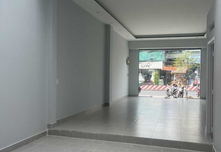 Bán nhà MT huỳnh Tấn Phát,phường Phú Thuận