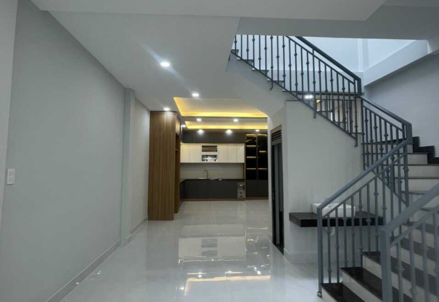 Bán nhà MT huỳnh Tấn Phát,phường Phú Thuận