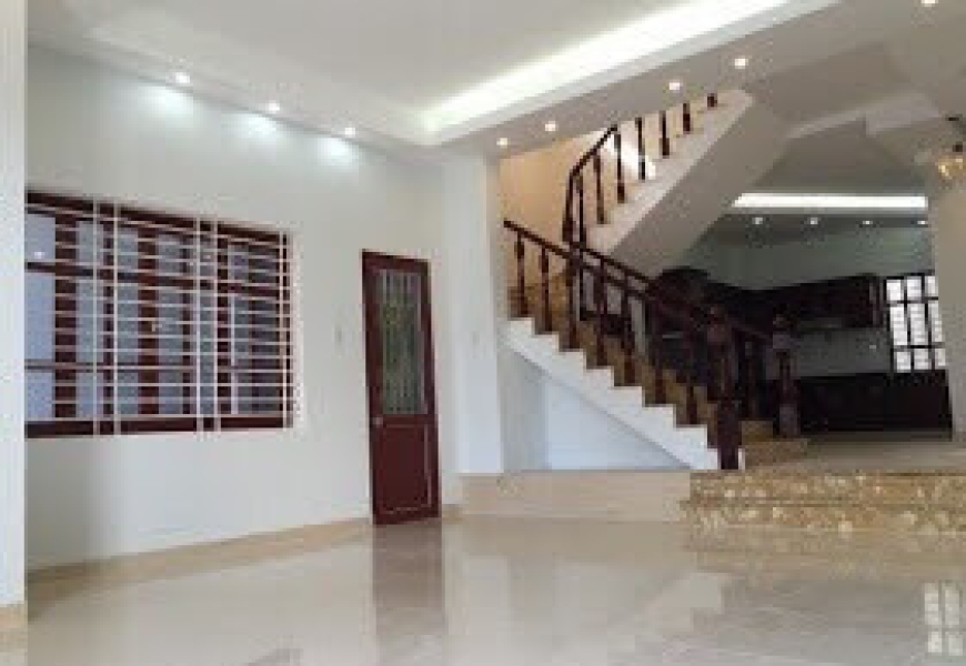 Bán biệt thự hẻm xe hơi tận nhà,huỳnh tấn phát,p phú thuận Q7…..Giá 9,3tỷ TL