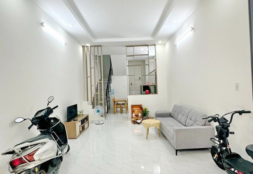 0909227199 NHÀ PHỐ 2 LẦU ĐÚC KIÊN CỐ BTCT HẺM 271 LÊ VĂN LƯƠNG, Q7