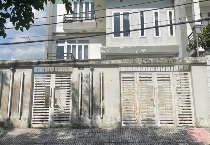 DO NHÀ CÓ GIẤY ĐI ĐỊNH CƯ NƯỚC NGOÀI NÊN CẦN BÁN GẤP CĂN BIỆT THỰ TÂM HUYẾT TRONG KDC PHONG PHÚ 5, BÌNH CHÁNH 11 TỶ TL