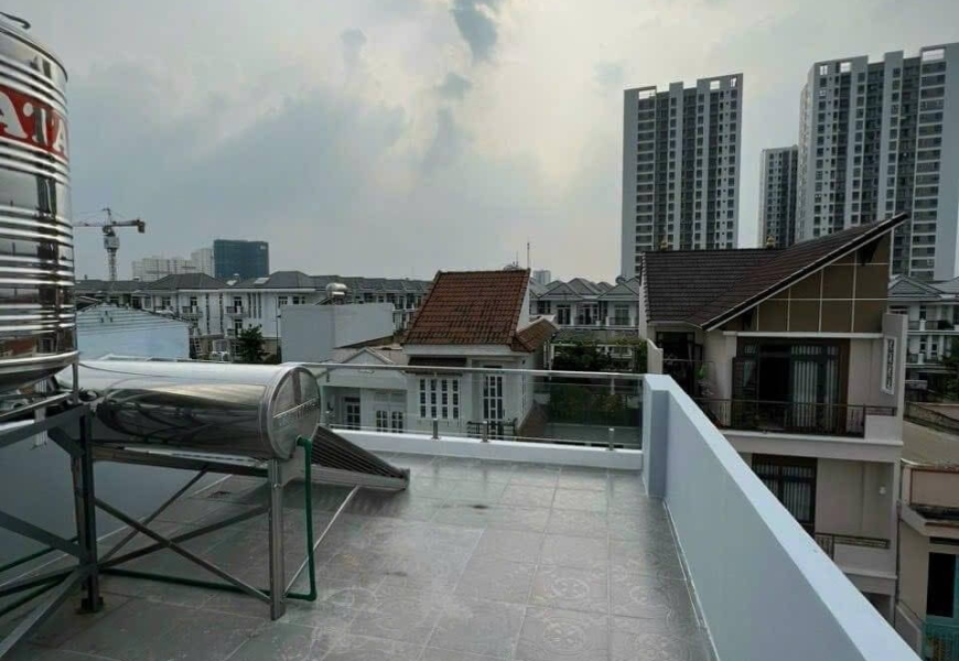 Bán nhà hẻm 1422 đường Huỳnh Tấn Phát