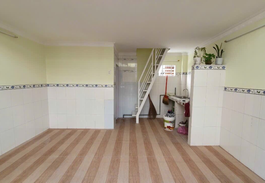 Nhà  hẻm xe tải 502 , Huỳnh Tấn Phát, P. Bình Thuận, Q7