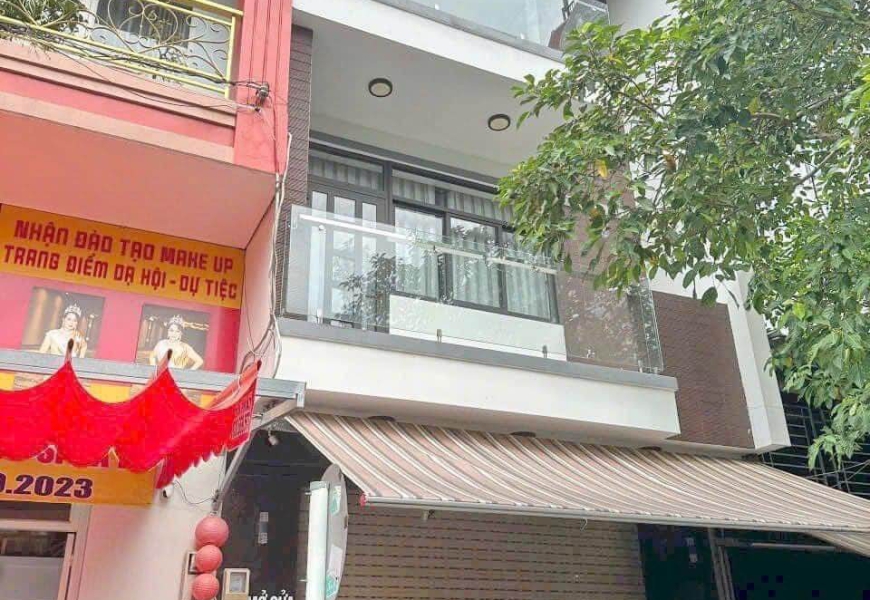 CHO THUÊ NHÀ MẶT TIỀN ĐƯỜNG SỐ 77 TÂN QUY QUẬN 7 