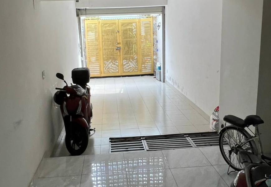 Bán nhà đường 16 phường tân phú Quận 7