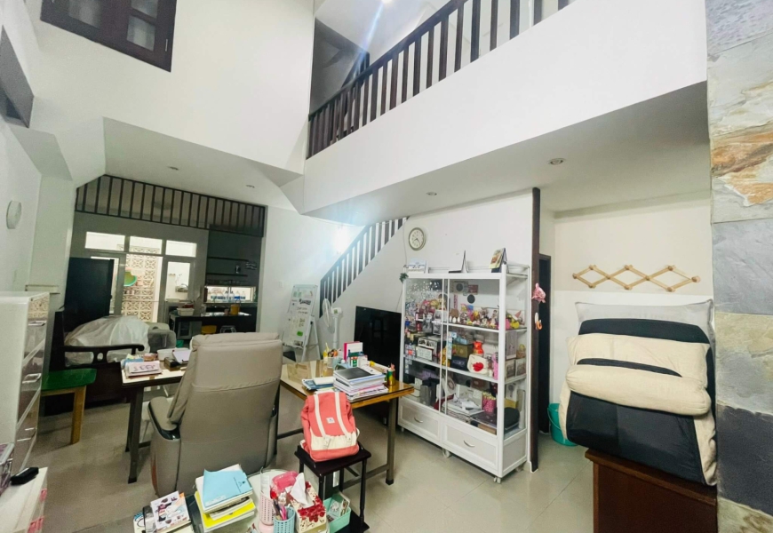 Cần bán nhanh..có giá tốt nhất Bán nhà view công viên KDC Trung Sơn