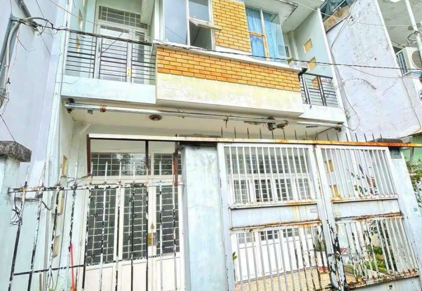 BÁN GẤP NHÀ SỔ HỒNG RIÊNG 2 CĂN ĐÔI ĐƯỜNG HUỲNH TẤN PHÁT, QUẬN 7 -  HẺM 502