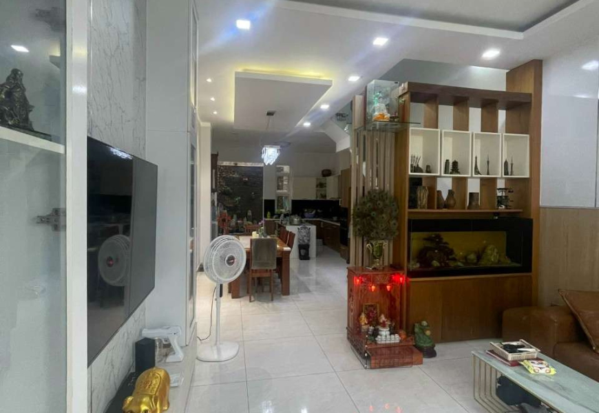 NHÀ KDC HIM LAM- VIEW CÔNG VIÊN 