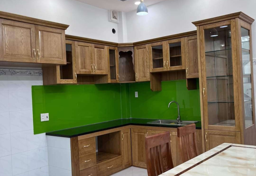 NHÀ XINH 2 LẦU SÂN THƯỢNG MT ĐƯỜNG SỐ CHỢ TÂN MỸ, Q7 