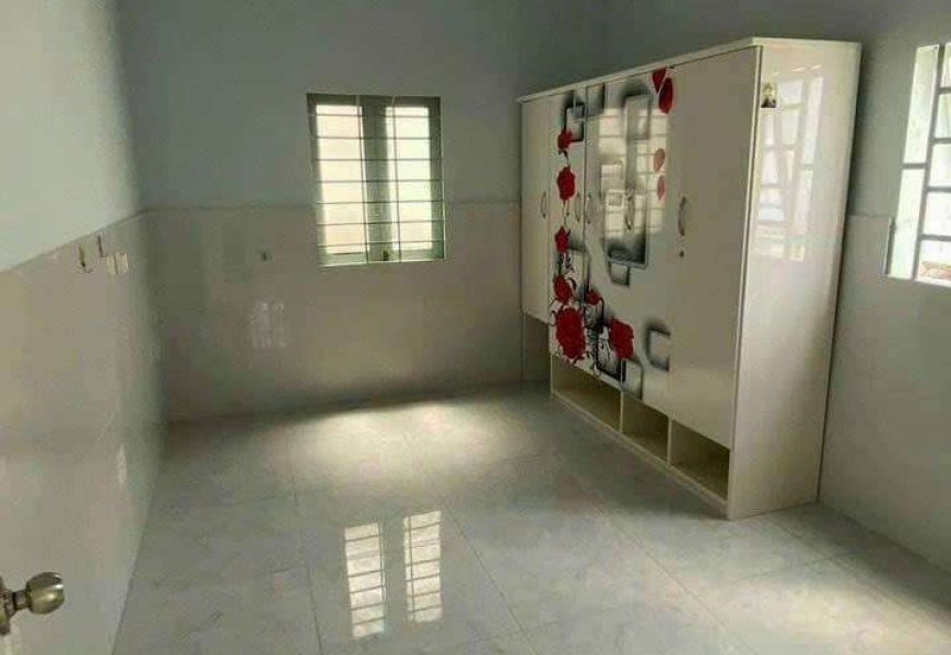 Bán Nhà góc 2 mặt tiền hẻm xe hơi đường huỳnh tấn phát, bình thuận ,q7 