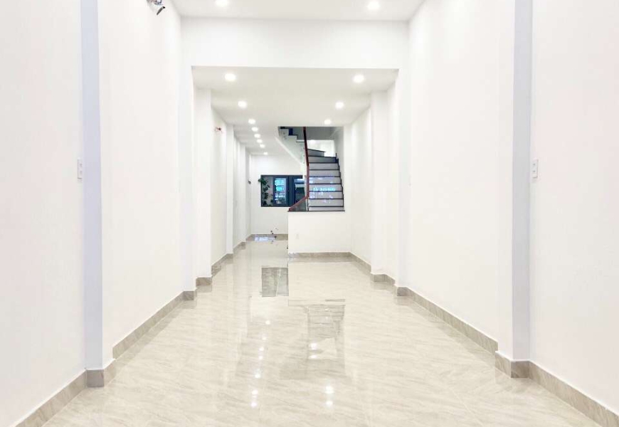 Bán nhà mặt tiền nguyễn thị thập,p tân quy Q7